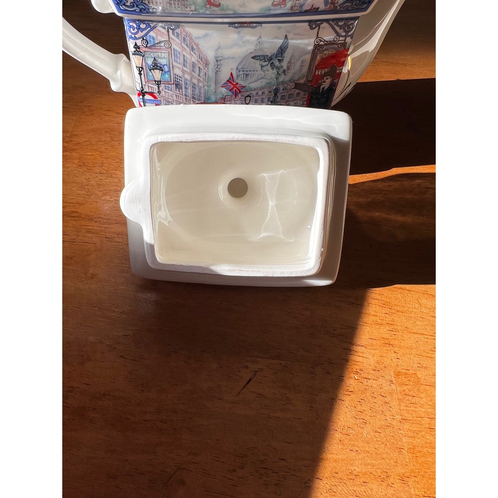 Sadler London Heritage Teapot England Union Jack British Bus Ceramic 4660 - Picture 6 of 6